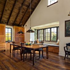 distressed-oak-flooring-dining-room
