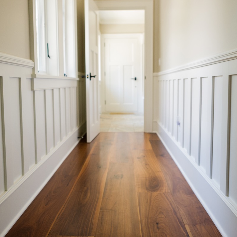 walnut-wide-plank-floor-hallway