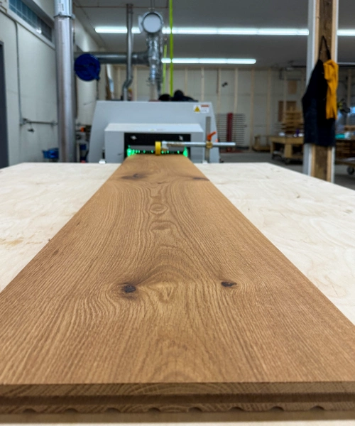 vermont plank prefinishing white oak plank close up