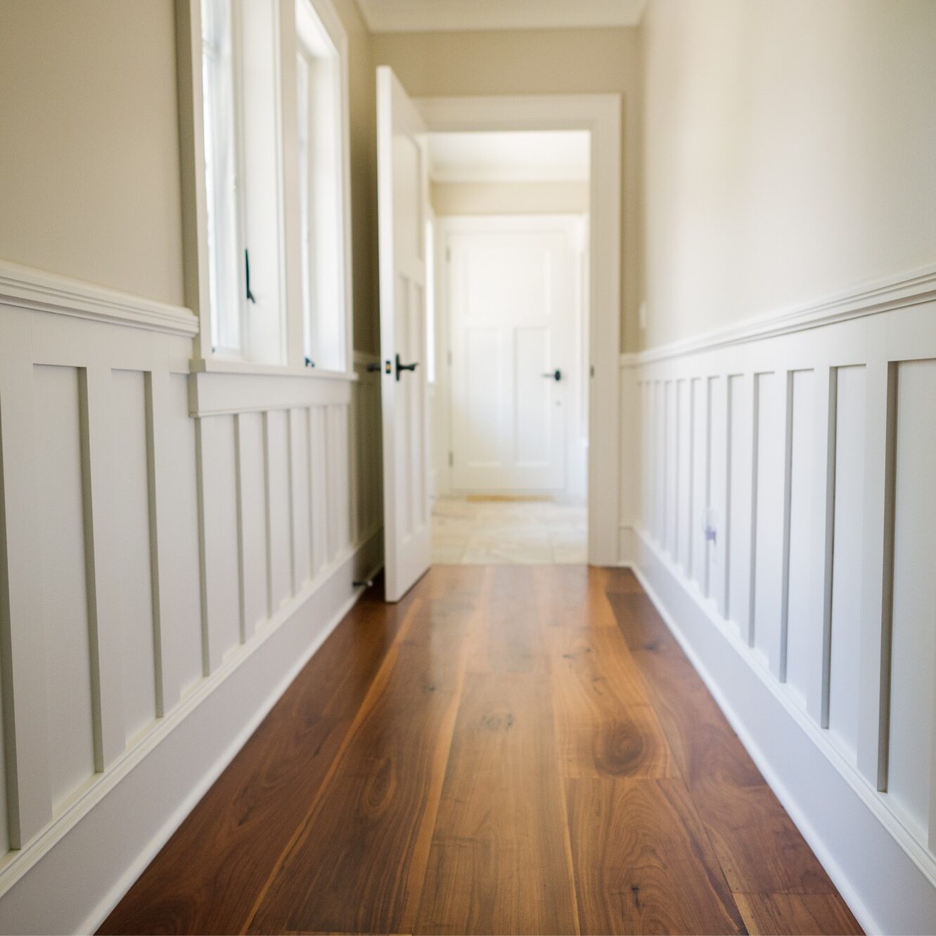 walnut-wide-plank-floor-hall